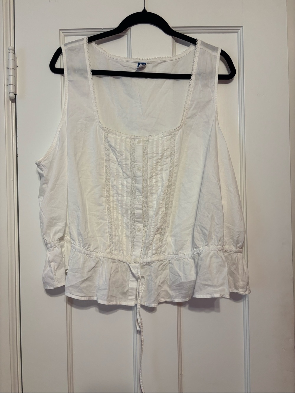 Old Navy White Lace-Trim Peplum Camisole